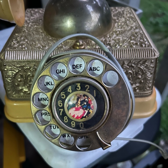 Vintage Radio Shack French Continental Rotary Phone Model 43-320A not tested - Picture 3 of 6